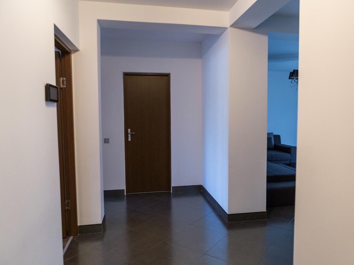 Casa Bella Apartments Bragadiru Eksteriør billede
