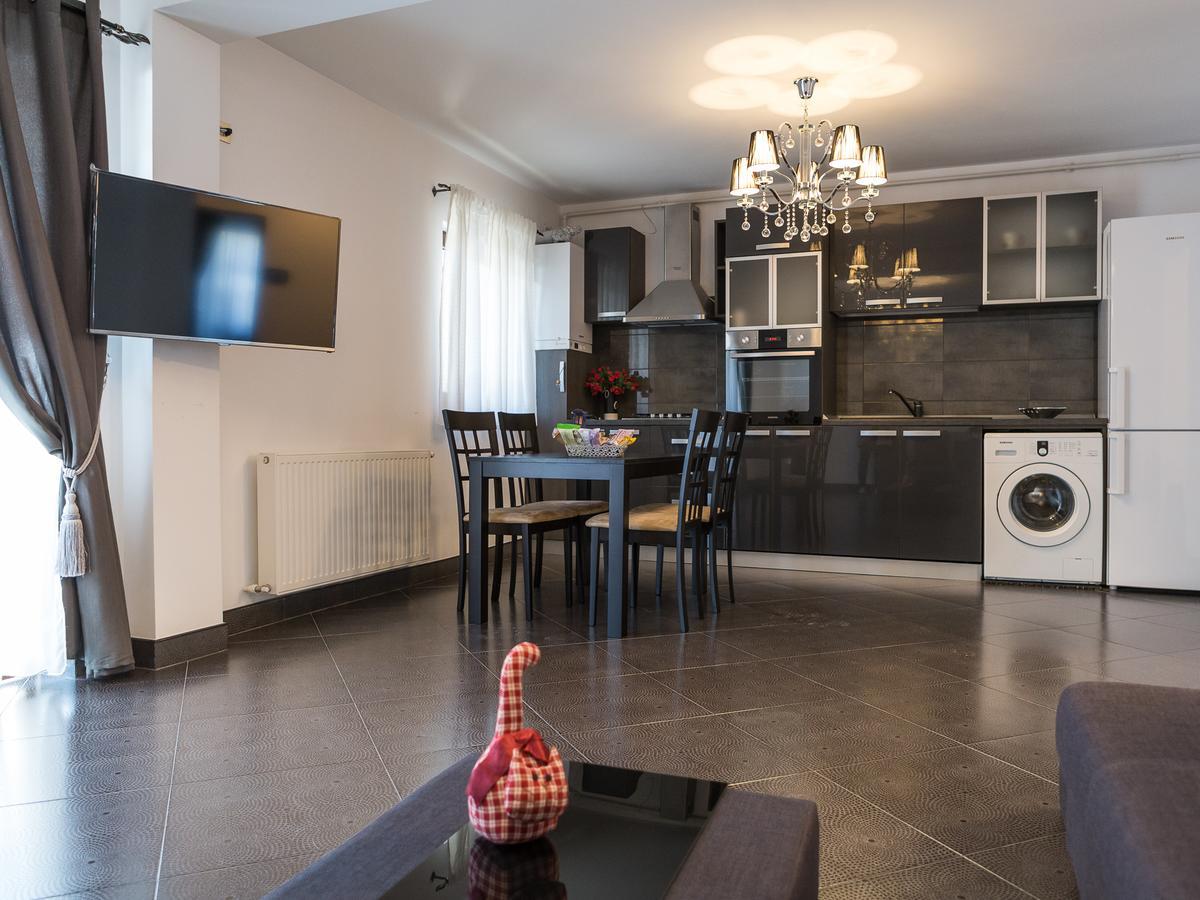 Casa Bella Apartments Bragadiru Eksteriør billede
