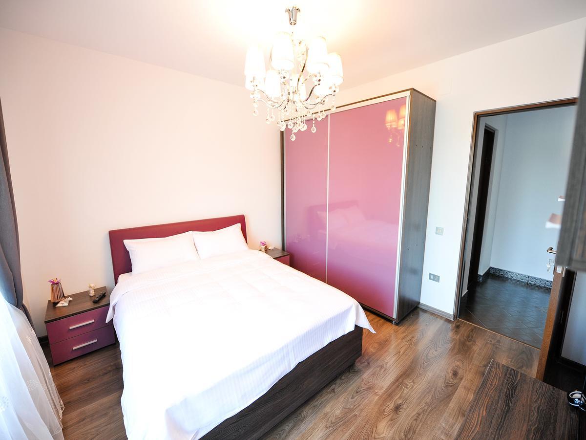 Casa Bella Apartments Bragadiru Eksteriør billede